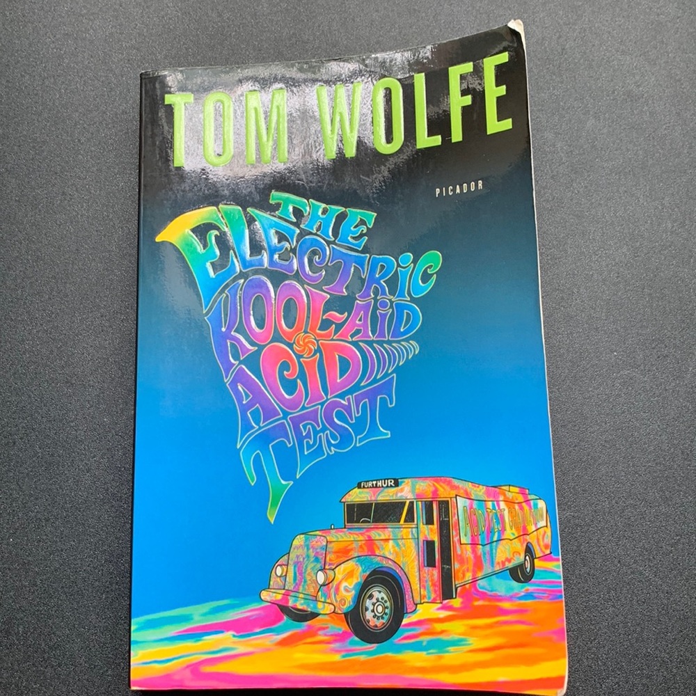 🍏THE ELECTRIC KOOLAID ACID TEST BOOK🍏